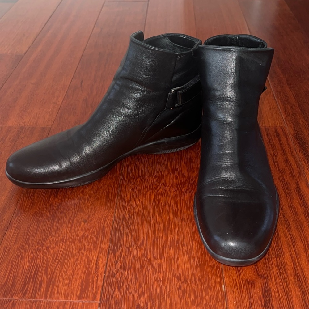 Women's Size 8.5 Vintage Prada Sport Velcro Strap Ankle Boots